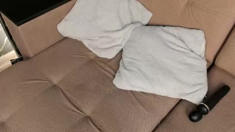 Lucy online show from 02-15-25, 04:56