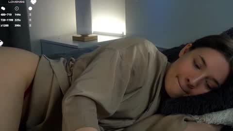 Lucy online show from 02-19-25, 04:23