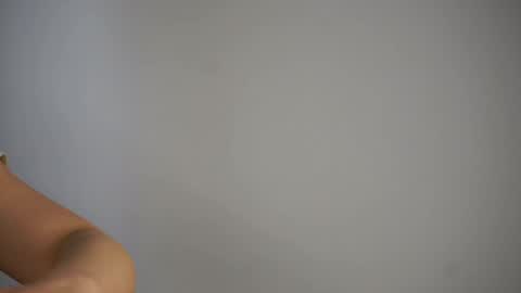 Lucy online show from 03-10-25, 07:32