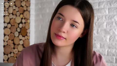 Lucy online show from 09-26-25, 01:20