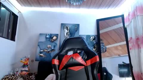 Bella Maidi online show from 09-13-25, 11:21