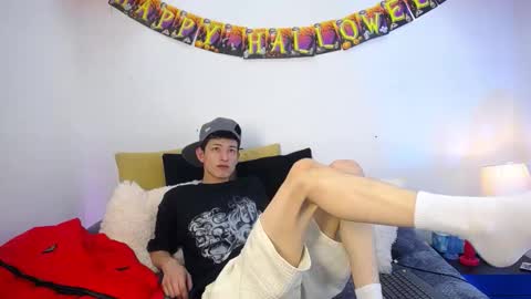 Maik Carver online show from 10-11-25, 04:01