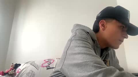 Snapshot of maikitol2026 chatting on 04-23-26, 03:25 maikitol online show from 04-23-26, 03:25