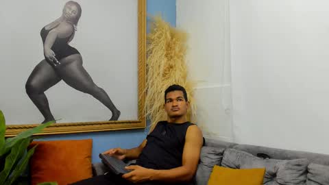 Snapshot of maikol_twinkx chatting on 12-02-25, 06:36 maikol_twinkx online show from 12-02-25, 06:36