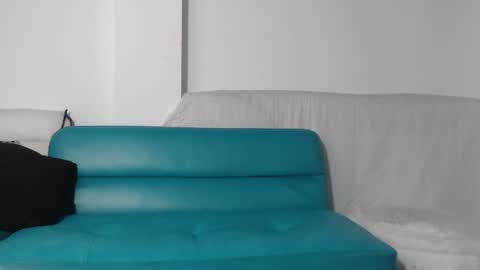 Snapshot of mailyn_gold chatting on 06-26-26, 11:47 mailyn_gold online show from 06-26-26, 11:47
