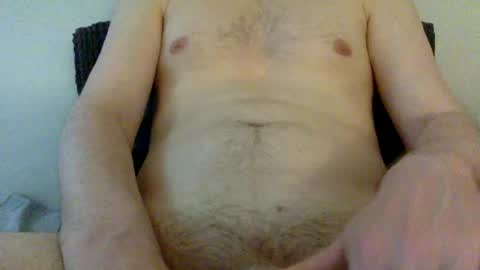 Snapshot of maingauchemaindroite chatting on 07-15-26, 11:26 maingauchemaindroite online show from 07-15-26, 11:26
