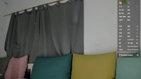 Snapshot of maison_sofiaa chatting on 01-13-25, 05:12 online show from 01-13-25, 05:12