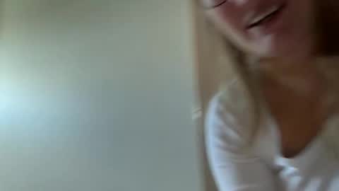 maisystellaxx online show from 05-21-26, 08:05