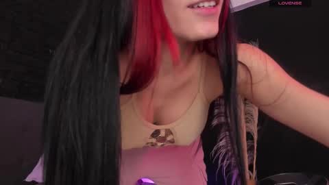 Snapshot of maite_smith69 chatting on 09-09-25, 12:26 maite_smith69 online show from 09-09-25, 12:26