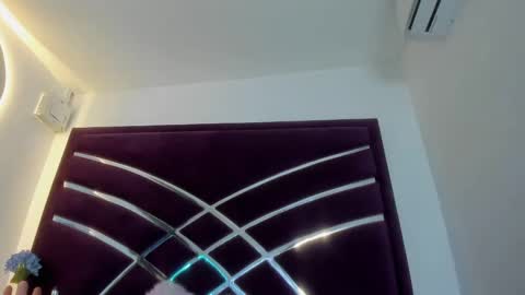 Snapshot of maiteht chatting on 02-13-25, 02:09 maite online show from 02-13-25, 02:09