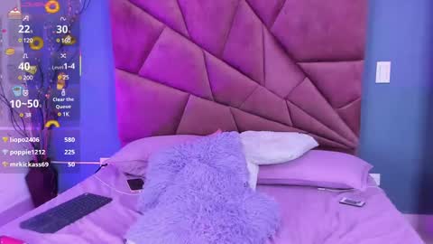 Snapshot of maithe_ferrer chatting on 02-19-25, 09:50 MAITHEFERRER online show from 02-19-25, 09:50