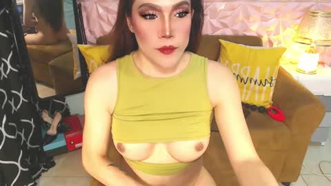 Snapshot of majestic_beauty chatting on 04-30-26, 05:08 Alliya online show from 04-30-26, 05:08
