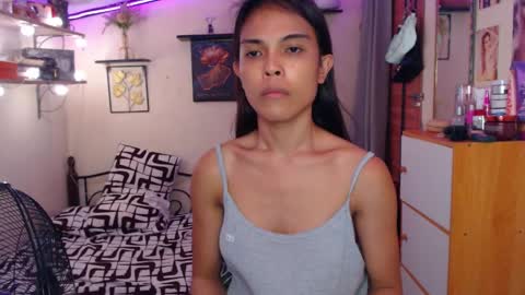 Bella online show from 05-16-26, 03:33