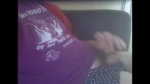 Snapshot of majoster chatting on 12-19-24, 03:08 majoster online show from 12-19-24, 03:08