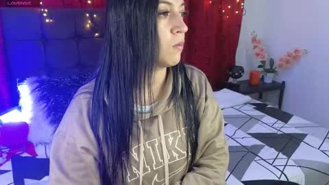 Celeste Bonet  online show from 10-11-25, 11:53