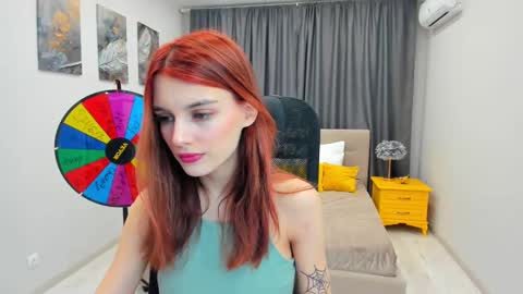 Chloe online show from 03-09-25, 03:32