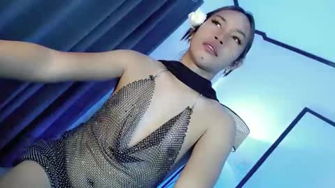 Reyn online show from 03-17-26, 07:01