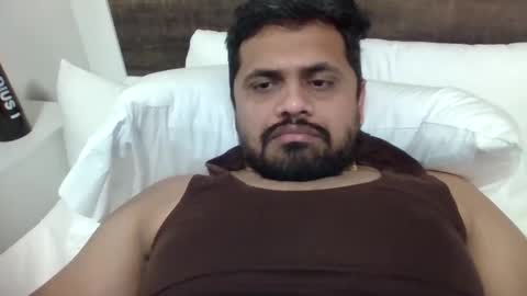 Rakesh Slave online show from 12-23-25, 08:23