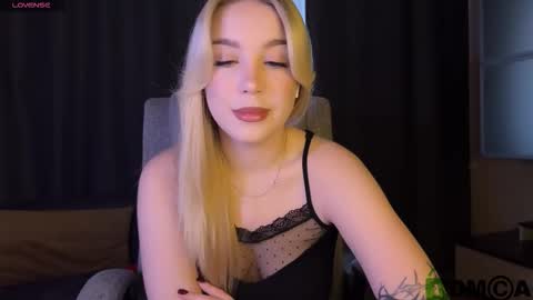 maksisisia online show from 03-19-26, 02:21