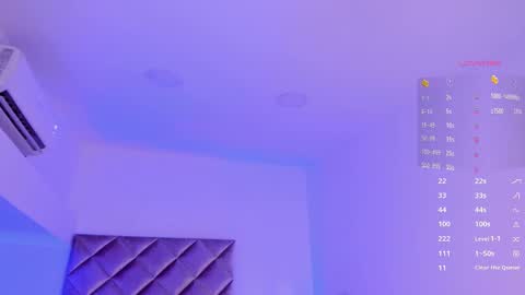 Snapshot of malaia_hills chatting on 02-19-25, 07:27 Call Me Mala online show from 02-19-25, 07:27