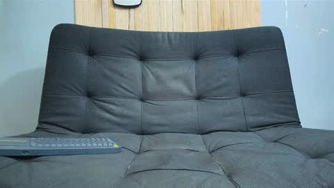 Snapshot of malcompierce chatting on 02-08-25, 06:44 Malcom online show from 02-08-25, 06:44