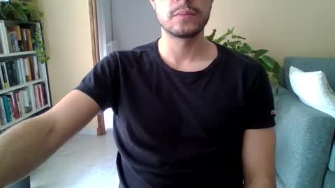 Snapshot of maleboyz chatting on 03-05-26, 08:54 Boybi online show from 03-05-26, 08:54