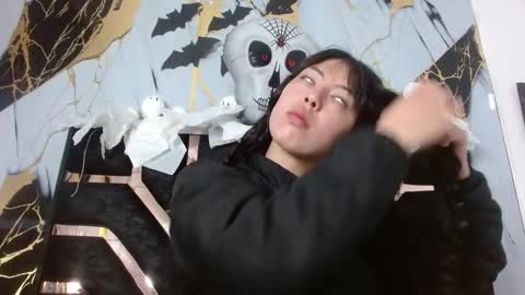 malejacs01 online show from 10-28-25, 12:09