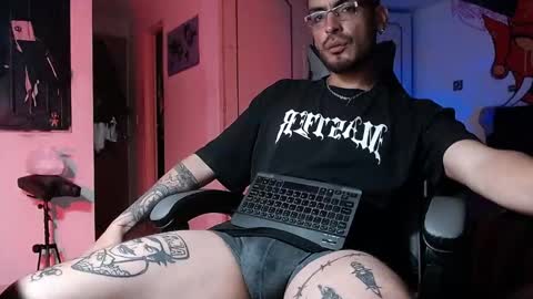 malek_xarx online show from 03-18-26, 04:37