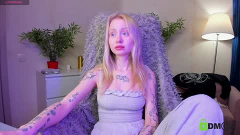 Snapshot of malenaernman chatting on 01-25-25, 10:40 Malena online show from 01-25-25, 10:40