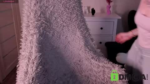 Snapshot of malenaernman chatting on 10-10-25, 09:19 Malena online show from 10-10-25, 09:19