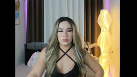 malia online show from 10-14-25, 06:36