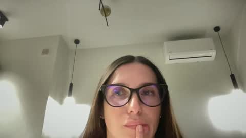 malina568708 online show from 01-07-25, 04:48