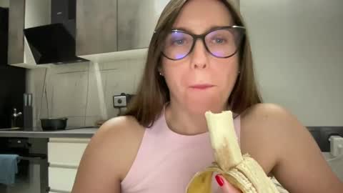 malina568708 online show from 01-18-25, 03:49