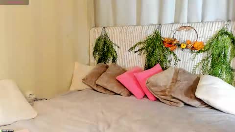 Snapshot of malisha_kiss chatting on 11-02-25, 09:11 Masha online show from 11-02-25, 09:11