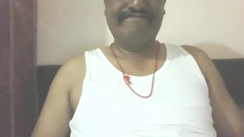 Snapshot of mallik63040 chatting on 11-13-25, 11:09 Sree0703 online show from 11-13-25, 11:09