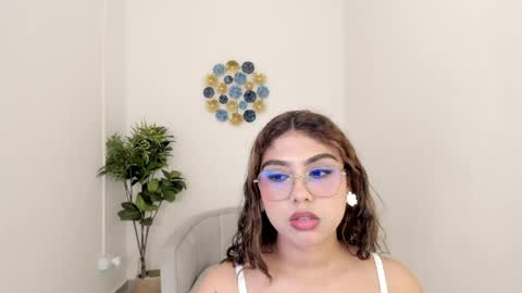 Snapshot of mallory_lee1 chatting on 06-03-26, 02:33 mallory online show from 06-03-26, 02:33