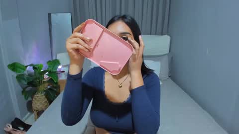 Mallory online show from 01-05-25, 05:09