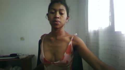 Malluna online show from 03-25-26, 07:14