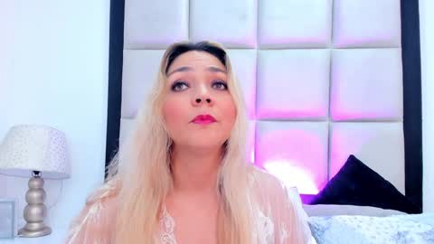 Snapshot of malorysweet chatting on 12-29-24, 12:23 MalorySweet online show from 12-29-24, 12:23