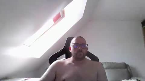 breton online show from 09-10-25, 09:31