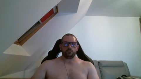 breton online show from 08-04-26, 10:45