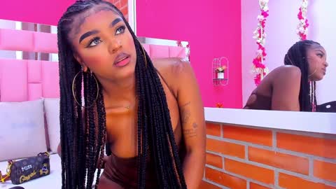 Melanie online show from 12-18-24, 08:14