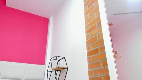 Melanie online show from 12-20-24, 09:39