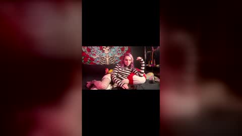 MamaShroomz online show from 03-01-26, 06:21