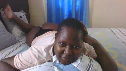 Snapshot of mamasita2023 chatting on 03-02-25, 12:11 mamasita2023 online show from 03-02-25, 12:11