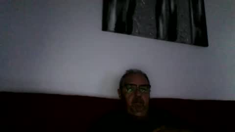 Snapshot of mambow99 chatting on 06-07-26, 05:38 OLDMANFREE online show from 06-07-26, 05:38