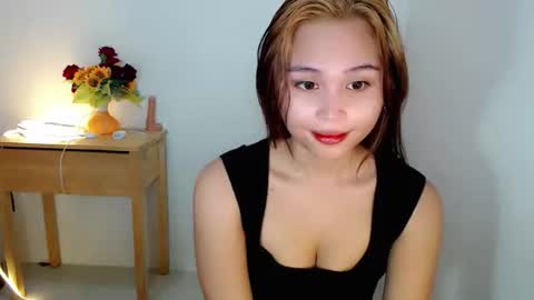 Snapshot of mami_jups chatting on 05-05-26, 11:24 IRISH online show from 05-05-26, 11:24