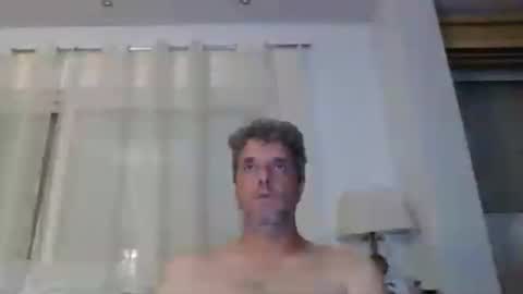 Snapshot of man211172 chatting on 06-24-26, 06:29 man211172 online show from 06-24-26, 06:29