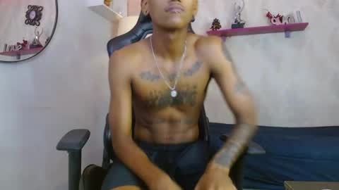 man_san11 online show from 10-14-25, 04:19