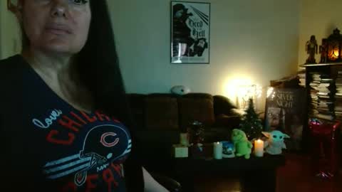 mandaloriangirlsfight online show from 12-19-25, 07:10